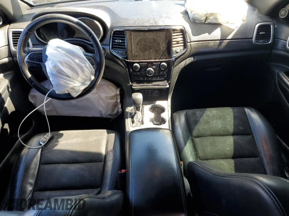 2019 Jeep Grand Cherokee Upland with VIN 1C4RJFAGXKC590227, listed as a Copart auction lot 48396355 with 104,850 mi miles and Salvage Title. Bid and sale history available at DreamBid. Image 8.