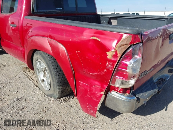 2011 Toyota Tacoma with VIN 3TMLU4EN4BM064443, listed as a IAAI auction lot 42021782 with 287,231 mi miles and . Bid and sale history available at DreamBid. Image 6.