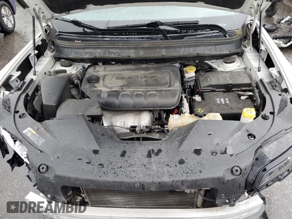 2019 Jeep Cherokee Latitude Plus with VIN 1C4PJMLB3KD365249, listed as a Copart auction lot 48335505 with 121,461 mi miles and Salvage Title. Bid and sale history available at carsss.com. Image 12.