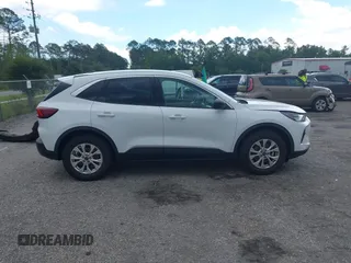 2023 Ford Escape Active с VIN 1FMCU9GN9PUA11567, выставлен на аукционе IAAI как лот 42633313 с пробегом 83 167 миль миль и . История ставок и продаж доступна на DreamBid. Изображение 13.