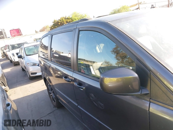 2017 Dodge Grand Caravan GT with VIN 2C4RDGEG9HR825482, listed as a IAAI auction lot 41719213 with 130,456 mi miles and . Bid and sale history available at DreamBid. Image 14.