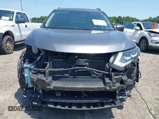 2017 Nissan Rogue SL с VIN 5N1AT2MT0HC748412, выставлен на аукционе IAAI как лот 42310325 с пробегом 94 514 миль миль и . История ставок и продаж доступна на DreamBid. Изображение 13.