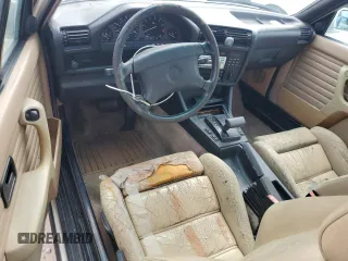 1990 BMW 3 Series z VIN WBABB2319LEC20795, wystawiony jako Copart lot #75079694 z przebiegiem 155 682 mil mil oraz Szkoda całkowita • Salvage title. Historia ofert i sprzedaży dostępna na DreamBid. Obrazek 8.