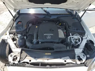 2017 Mercedes-Benz E 300 Luxury with VIN WDDZF4KB2HA061308, listed as a Copart auction lot 60214295 with 97,317 mi miles and Salvage title. Bid and sale history available at DreamBid. Image 11.
