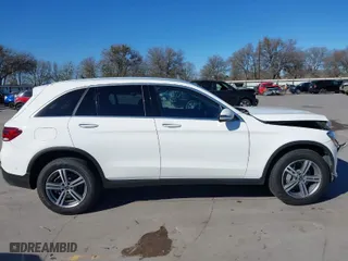 2020 Mercedes-Benz GLC with VIN W1N0G8DB4LF836149, listed as a IAAI auction lot 41244127 with 39,261 mi miles. Bid and sale history available at carsss.com. Image 13.