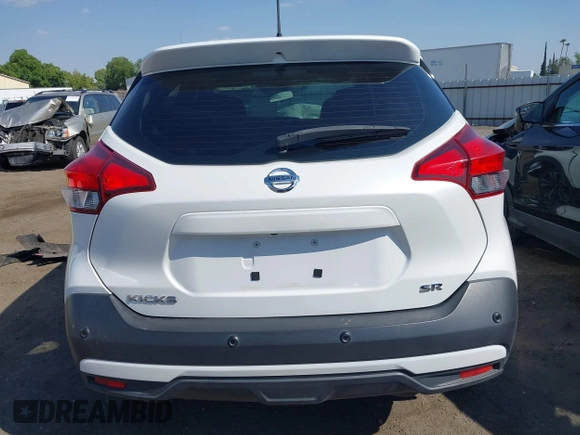2020 Nissan Kicks SR z VIN 3N1CP5DV4LL485202, wystawiony jako IAAI lot #42195025 z przebiegiem 44 528 mil mil oraz . Historia ofert i sprzedaży dostępna na DreamBid. Obrazek 16.