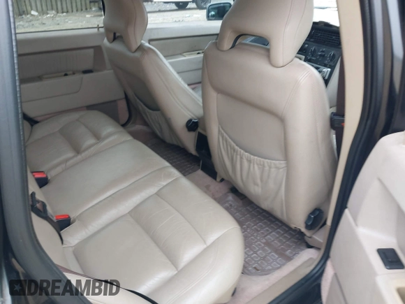 1996 Volvo 850 с VIN YV1LW5549T2173250, выставлен на аукционе IAAI как лот 41773998 с пробегом 224 384 миль миль и . История ставок и продаж доступна на DreamBid. Изображение 8.