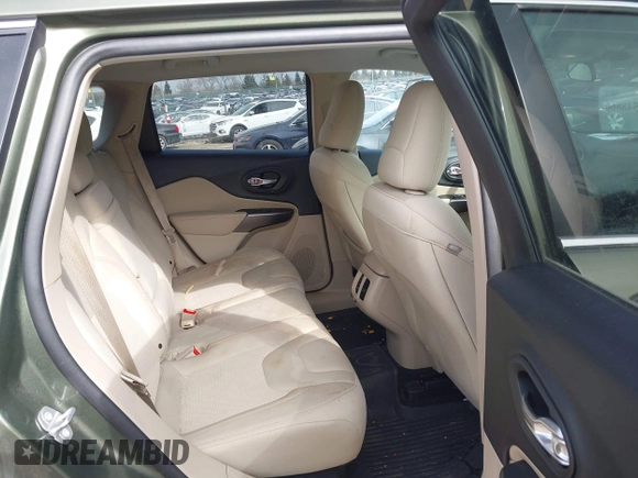 2019 Jeep Cherokee Latitude with VIN 1C4PJMCB7KD283699, listed as a IAAI auction lot 41548866 with 95,723 mi miles. Bid and sale history available at carsss.com. Image 8.
