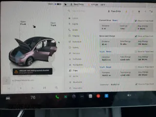 2023 Tesla Model Y Long Range z VIN 7SAYGDEE8PF884567, wystawiony jako Copart lot #45181465 z przebiegiem 16 653 mil mil oraz Szkoda całkowita • Salvage title. Historia ofert i sprzedaży dostępna na DreamBid. Obrazek 9.