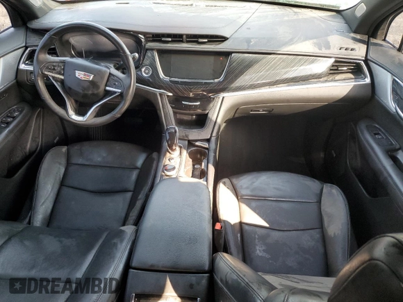 2021 Cadillac XT6 Premium Luxury z VIN 1GYKPDRS6MZ216642, wystawiony jako Copart lot #70779163 z przebiegiem 23 033 mil mil oraz . Historia ofert i sprzedaży dostępna na DreamBid. Obrazek 8.