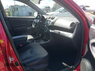 2011 Toyota RAV4 Sport with VIN 2T3RK4DV1BW048295, listed as a IAAI auction lot 39304934 with 177,312 mi miles. Bid and sale history available at carsss.com. Image 5.