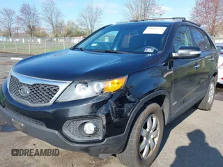 2012 Kia Sorento LX with VIN 5XYKTDA60CG249102, listed as a IAAI auction lot 41917579 with 248,503 mi miles. Bid and sale history available at carsss.com. Image 2.