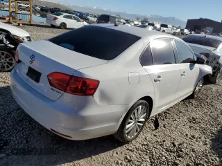 2013 Volkswagen Jetta SEL with VIN 3VWLX7AJ1DM365862, listed as a Copart auction lot 50640445 with Not provided miles and Salvage title. Bid and sale history available at DreamBid. Image 3.