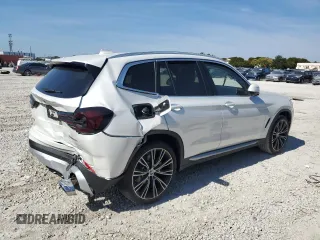 2024 BMW X3 sDrive30i with VIN WBX47DP00RN315605, listed as a Copart auction lot 42827025 with 1,792 mi miles and Salvage Title. Bid and sale history available at DreamBid. Image 3.