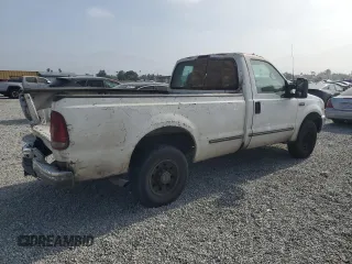 1999 Ford F-250 XL с VIN 1FTNF20L3XEA99923, выставлен на аукционе Copart как лот 58765435 с пробегом 559 043 миль миль и Списание • Salvage title. История ставок и продаж доступна на DreamBid. Изображение 3.