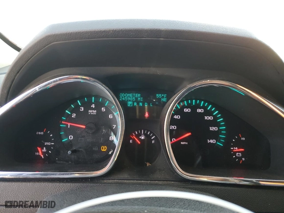 2010 Chevrolet Traverse LT w/1LT with VIN 1GNLRFED8AS134642, listed as a Copart auction lot 48552415 with 245,985 mi miles and Clean Title. Bid and sale history available at carsss.com. Image 9.