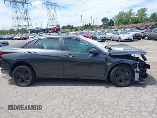 2023 Hyundai Elantra SEL с VIN 5NPLM4AG6PH116434, выставлен на аукционе IAAI как лот 42270199 с пробегом Не указан миль и . История ставок и продаж доступна на DreamBid. Изображение 13.