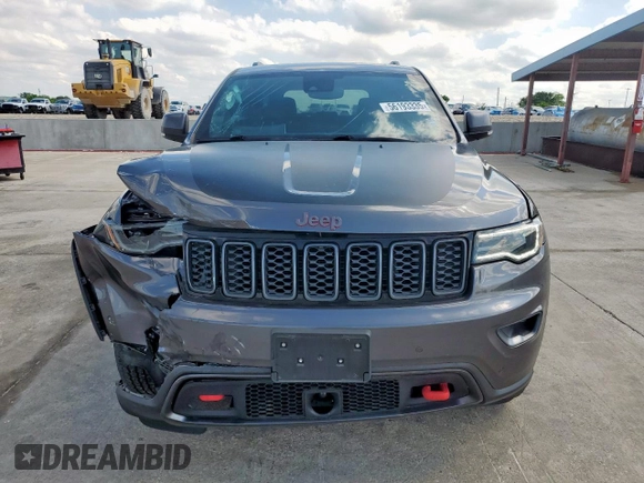 2018 Jeep Grand Cherokee Trailhawk with VIN 1C4RJFLG7JC467934, listed as a Copart auction lot 56193335 with 57,578 mi miles and Salvage title. Bid and sale history available at DreamBid. Image 5.