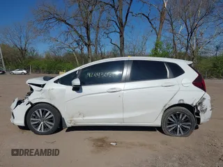 2020 Honda Fit EX with VIN 3HGGK5H87LM723802, listed as a IAAI auction lot 42043051 with 82,919 mi miles and . Bid and sale history available at DreamBid. Image 14.