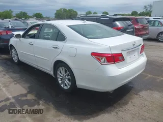 2012 Lexus ES with VIN JTHBK1EG0C2495564, listed as a IAAI auction lot 42043933 with 88,202 mi miles. Bid and sale history available at carsss.com. Image 3.