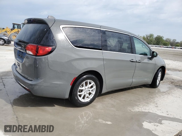 2020 Chrysler Pacifica Touring with VIN 2C4RC1FG6LR128522, listed as a Copart auction lot 53394345 with 41,480 mi miles and Salvage title. Bid and sale history available at DreamBid. Image 3.