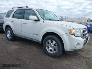 2009 Ford Escape Hybrid with VIN 1FMCU49379KD08964, listed as a IAAI auction lot 42064656 with 133,536 mi miles. Bid and sale history available at carsss.com. Image 1.