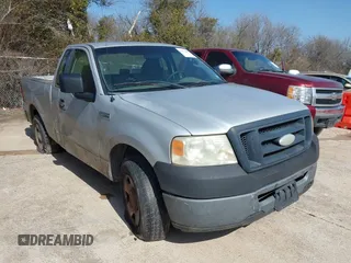 2007 Ford F-150 XL with VIN 1FTRF12217NA71442, listed as a IAAI auction lot 41576490 with 206,922 mi miles. Bid and sale history available at carsss.com. Image 1.