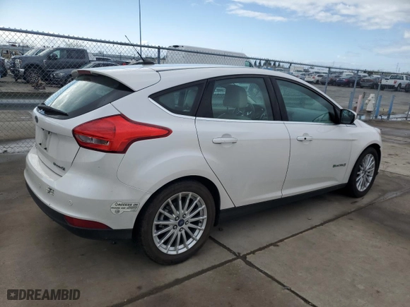 2015 Ford Focus Electric with VIN 1FADP3R46FL288088, listed as a Copart auction lot 51020475 with NaN miles and Clean Title. Bid and sale history available at carsss.com. Image 3.