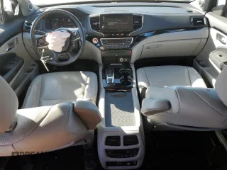 2019 Honda Pilot Elite with VIN 5FNYF6H0XKB059988, listed as a Copart auction lot 74472194 with 63,742 mi miles and Salvage title. Bid and sale history available at DreamBid. Image 8.