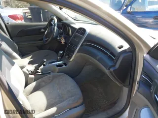 2015 Chevrolet Malibu LS with VIN 1G11B5SL2FF351591, listed as a IAAI auction lot 41826151 with 265,589 mi miles. Bid and sale history available at carsss.com. Image 5.