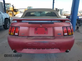 2001 Ford Mustang SVT Cobra z VIN 1FAFP46V41F191300, wystawiony jako Copart lot #66165345 z przebiegiem Nie podano mil oraz Czysty tytuł • Clean title. Historia ofert i sprzedaży dostępna na DreamBid. Obrazek 6.