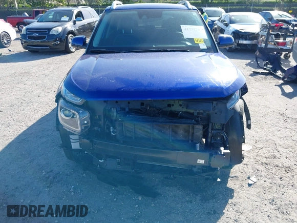 2022 Hyundai Venue SEL with VIN KMHRC8A35NU154334, listed as a IAAI auction lot 41732747 with 38,578 mi miles and . Bid and sale history available at DreamBid. Image 6.