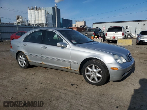 2002 Mercedes-Benz C 230/260/280/320 with VIN WDBRF64J62F199159, listed as a Copart auction lot 87456334 with 60,781 mi miles and Clean Title. Bid and sale history available at DreamBid. Image 4.