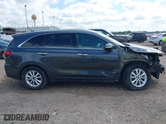 2020 Kia Sorento LX with VIN 5XYPG4A34LG658493, listed as a IAAI auction lot 41750311 with 78,091 mi miles. Bid and sale history available at carsss.com. Image 14.