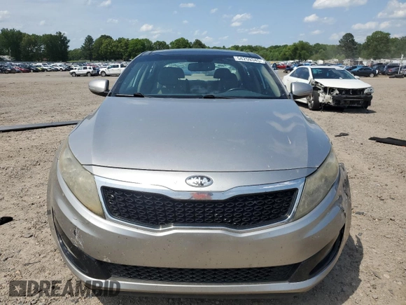 2013 Kia Optima EX z VIN 5XXGN4A78DG259164, wystawiony jako Copart lot #54259345 z przebiegiem 165 326 mil mil oraz Czysty tytuł • Clean title. Historia ofert i sprzedaży dostępna na DreamBid. Obrazek 5.