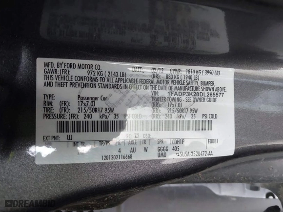 2013 Ford Focus SE with VIN 1FADP3K28DL265577, listed as a IAAI auction lot 41720607 with 80,700 mi miles. Bid and sale history available at carsss.com. Image 9.