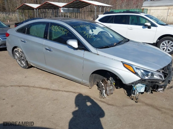 2016 Hyundai Sonata 2.4L Sport with VIN 5NPE34AF7GH431391, listed as a IAAI auction lot 41880383 with 123,546 mi miles. Bid and sale history available at carsss.com. Image 1.
