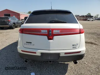 2011 Lincoln MKT with VIN 2LMHJ5AR1BBJ52039, listed as a Copart auction lot 72280004 with 275,945 mi miles and Clean Title. Bid and sale history available at DreamBid. Image 6.