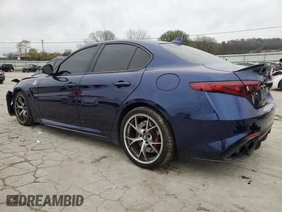 2017 Alfa Romeo Giulia with VIN ZARFAEAV0H7548796, listed as a Copart auction lot 81103094 with 63,028 mi miles and Salvage title. Bid and sale history available at DreamBid. Image 2.