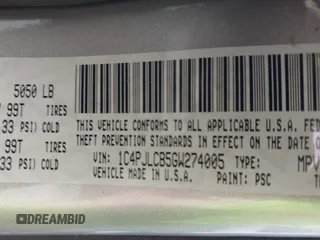 2016 Jeep Cherokee 75th Anniversary with VIN 1C4PJLCB5GW274005, listed as a IAAI auction lot 42037084 with 0 mi miles. Bid and sale history available at carsss.com. Image 9.