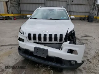 2018 Jeep Cherokee Latitude Plus with VIN 1C4PJLLB3JD542598, listed as a Copart auction lot 51482035 with 76,543 mi miles and Salvage Title. Bid and sale history available at DreamBid. Image 5.