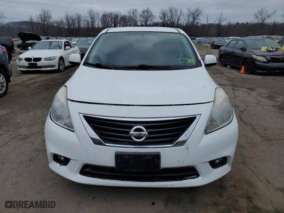 2014 Nissan Versa S with VIN 3N1CN7AP5EL833938, listed as a Copart auction lot 88233895 with 85,199 mi miles and Salvage Title. Bid and sale history available at carsss.com. Image 5.