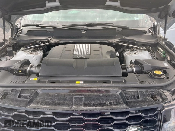 2018 Land Rover Range Rover Sport HSE Dynamic with VIN SALWV2SV3JA698608, listed as a Copart auction lot 64762835 with 46,107 mi miles and Clean title. Bid and sale history available at DreamBid. Image 7.