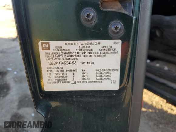2002 Chevrolet Silverado 1500 LS with VIN 1GCEK14T42Z347338, listed as a Copart auction lot 87610705 with 298,775 mi miles and Salvage Title. Bid and sale history available at carsss.com. Image 12.