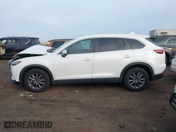 2020 Mazda CX-9 Sport with VIN JM3TCBBY6L0414673, listed as a IAAI auction lot 41310952 with 27,686 mi miles. Bid and sale history available at carsss.com. Image 14.