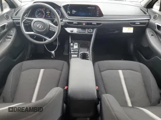 2023 Hyundai Sonata SEL z VIN KMHL64JA4PA322263, wystawiony jako Copart lot #55562385 z przebiegiem 32 979 mil mil oraz Nie do naprawy • Non repairable. Historia ofert i sprzedaży dostępna na DreamBid. Obrazek 8.