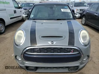 2016 MINI Hardtop 4 Door S with VIN WMWXU3C53G2D27910, listed as a Copart auction lot 52820215 with 177,506 mi miles and Clean title. Bid and sale history available at DreamBid. Image 5.