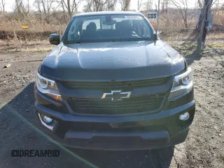 2020 Chevrolet Colorado 4WD Z71 z VIN 1GCGTDEN9L1123067, wystawiony jako Copart lot #48699045 z przebiegiem 43 329 mil mil oraz Szkoda całkowita • Salvage title. Historia ofert i sprzedaży dostępna na DreamBid. Obrazek 5.