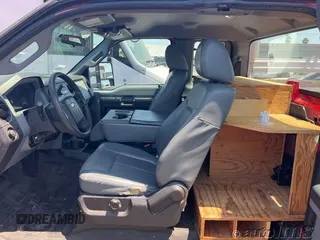 2016 Ford F-250 XLT z VIN 1FT7X2A60GEA73777, wystawiony jako IAAI lot #42870878 z przebiegiem 241 669 mil mil oraz . Historia ofert i sprzedaży dostępna na DreamBid. Obrazek 11.