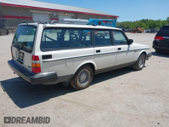 1993 Volvo 240 with VIN YV1AW8803P1949546, listed as a IAAI auction lot 42411136 with 225,859 mi miles and . Bid and sale history available at DreamBid. Image 4.